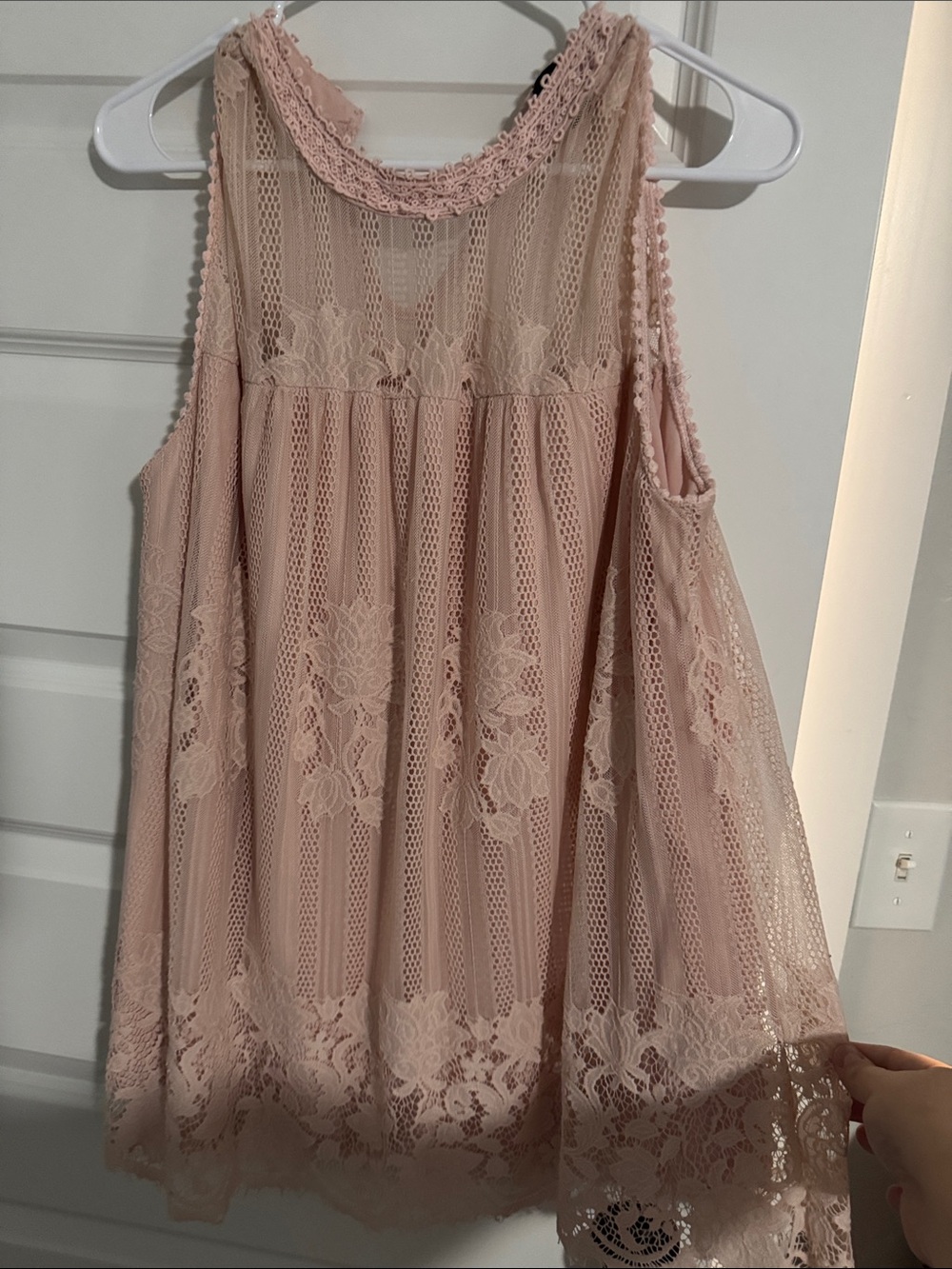 Lace Overlay Sleeveless Tank Top — Blush Pink